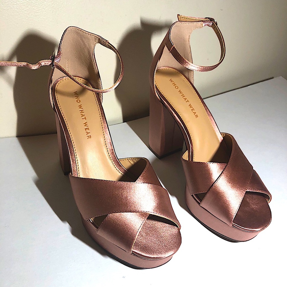 SILVER PINK WHO WHAT WEAR HEELS